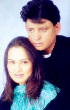  Tutu Sharma and Padmini Kolhapure 