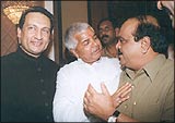 Shekar Suman, Laloo Prasad and Chaggan Bhujhbal caught in conversation